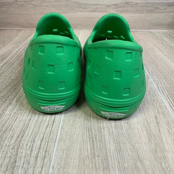 Vans Toddler Green Slip-On TRK Shoes Size 8 - Picture 3 of 9